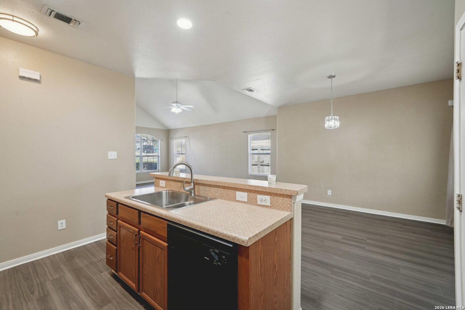 5386 Chestnut View San Antonio TX 78247