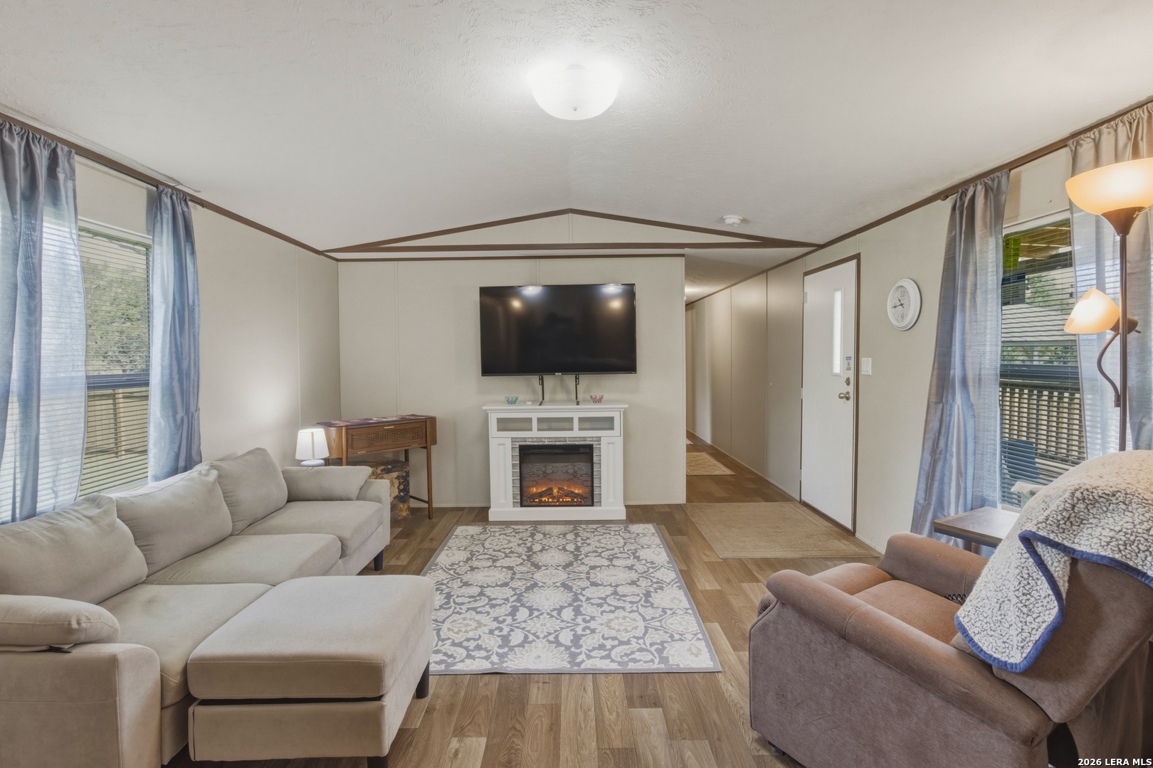 256 Nakomis Drive Bandera TX 78003