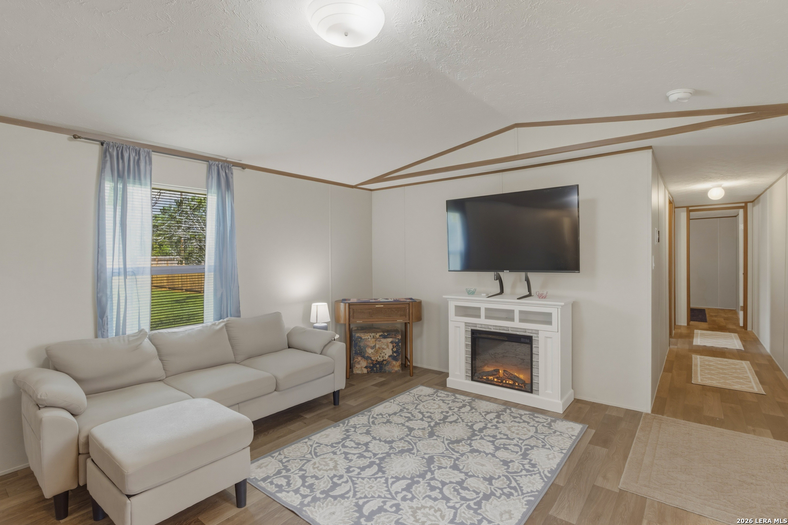 256 Nakomis Drive Bandera TX 78003