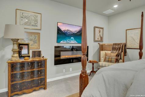 2080 Cowan New Braunfels TX 78132