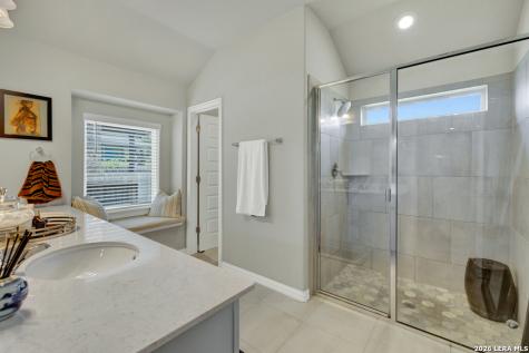 2080 Cowan New Braunfels TX 78132