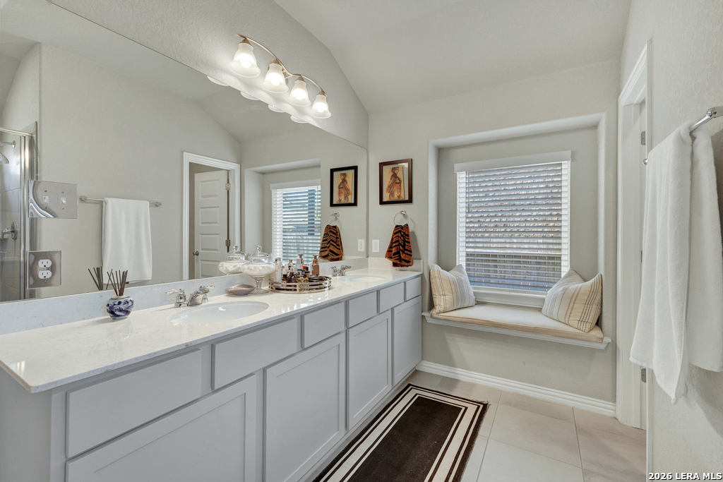 2080 Cowan New Braunfels TX 78132