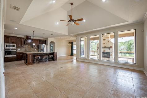 10406 Rinderfarm Court New Braunfels TX 78132