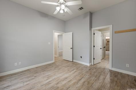 10406 Rinderfarm Court New Braunfels TX 78132