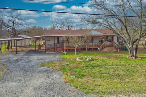 225 County Road 3821 San Antonio TX 78253