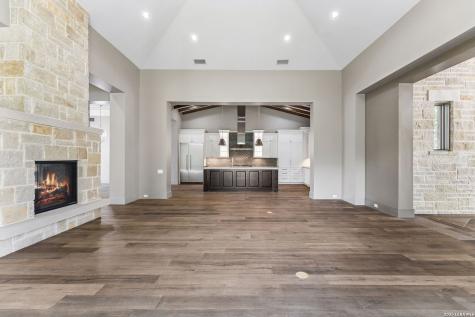 7102 Bluff Edge San Antonio TX 78257