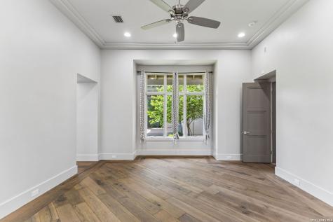 7102 Bluff Edge San Antonio TX 78257