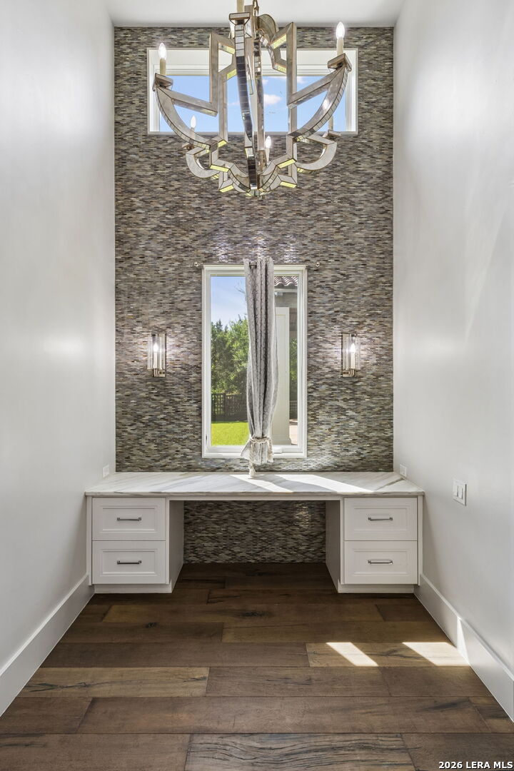 7102 Bluff Edge San Antonio TX 78257