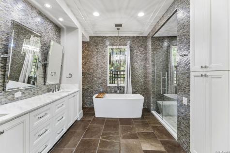 7102 Bluff Edge San Antonio TX 78257
