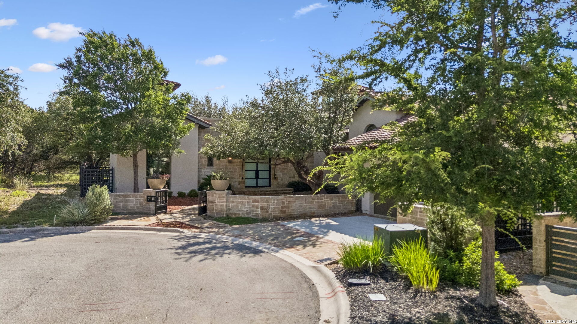 7102 Bluff Edge San Antonio TX 78257