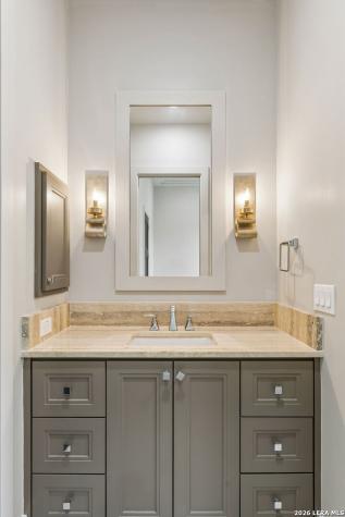 7102 Bluff Edge San Antonio TX 78257