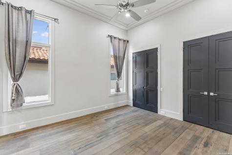7102 Bluff Edge San Antonio TX 78257