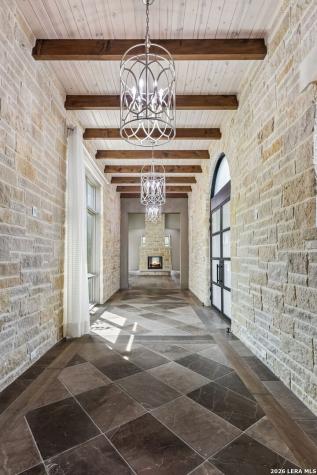 7102 Bluff Edge San Antonio TX 78257