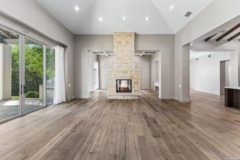 7102 Bluff Edge San Antonio TX 78257