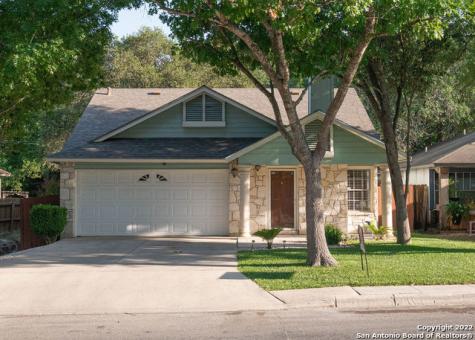 10048 Woodtrail San Antonio TX 78250