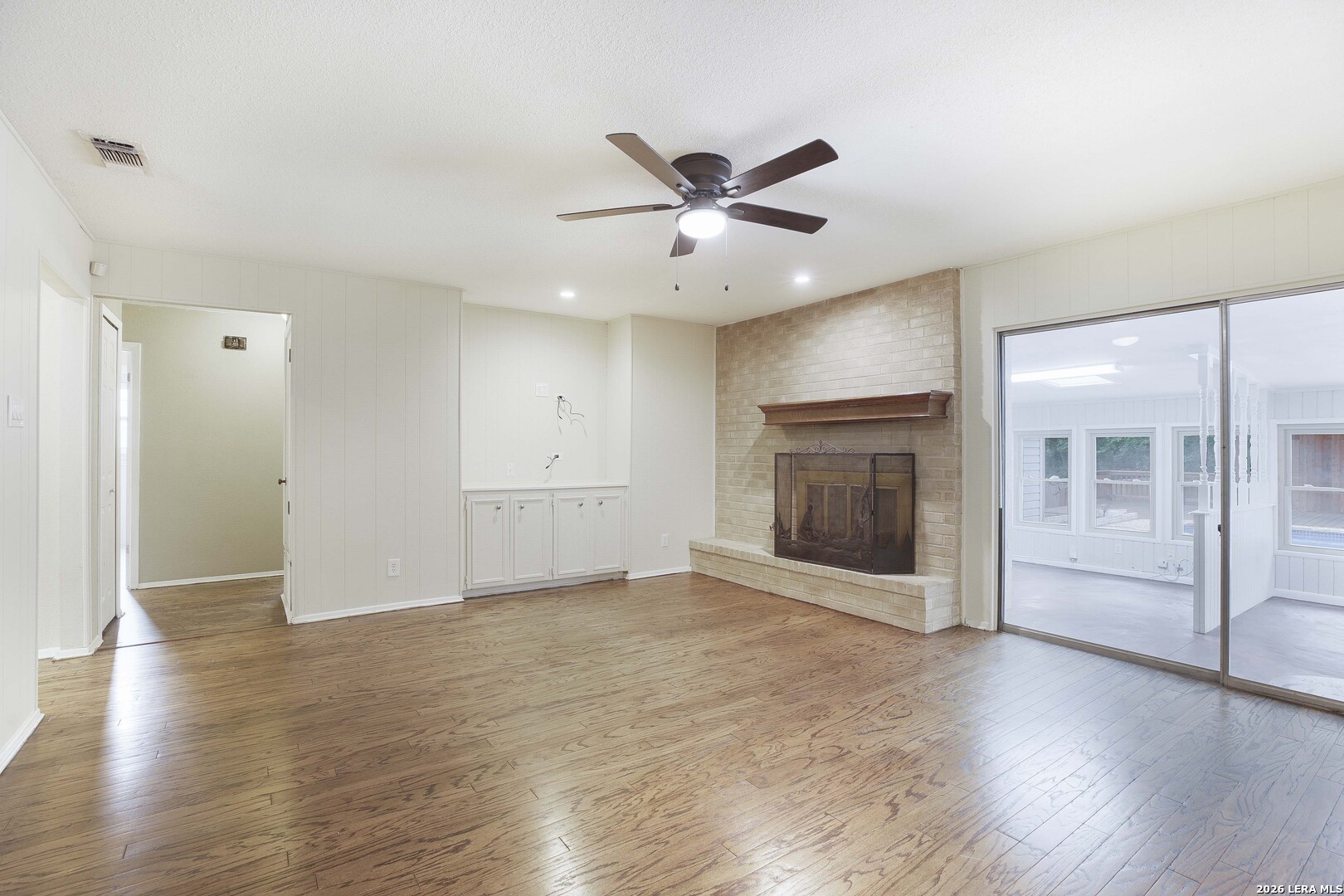 211 Forrest Trail Universal City TX 78148