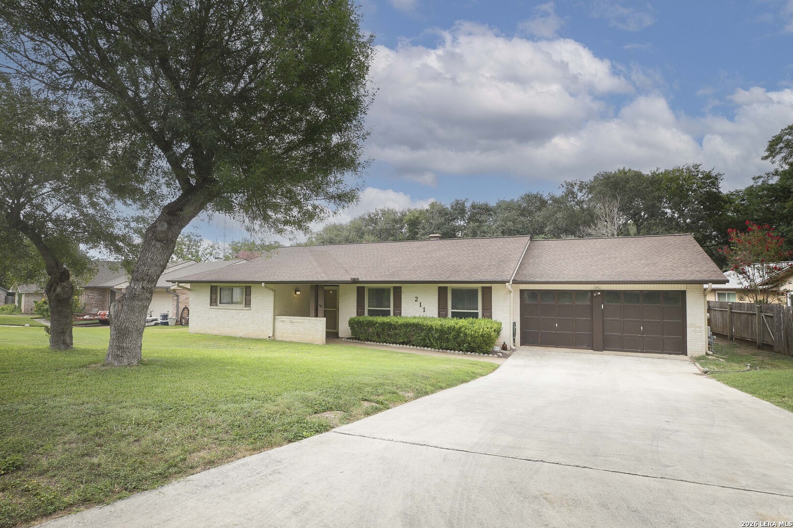 211 Forrest Trail Universal City TX 78148