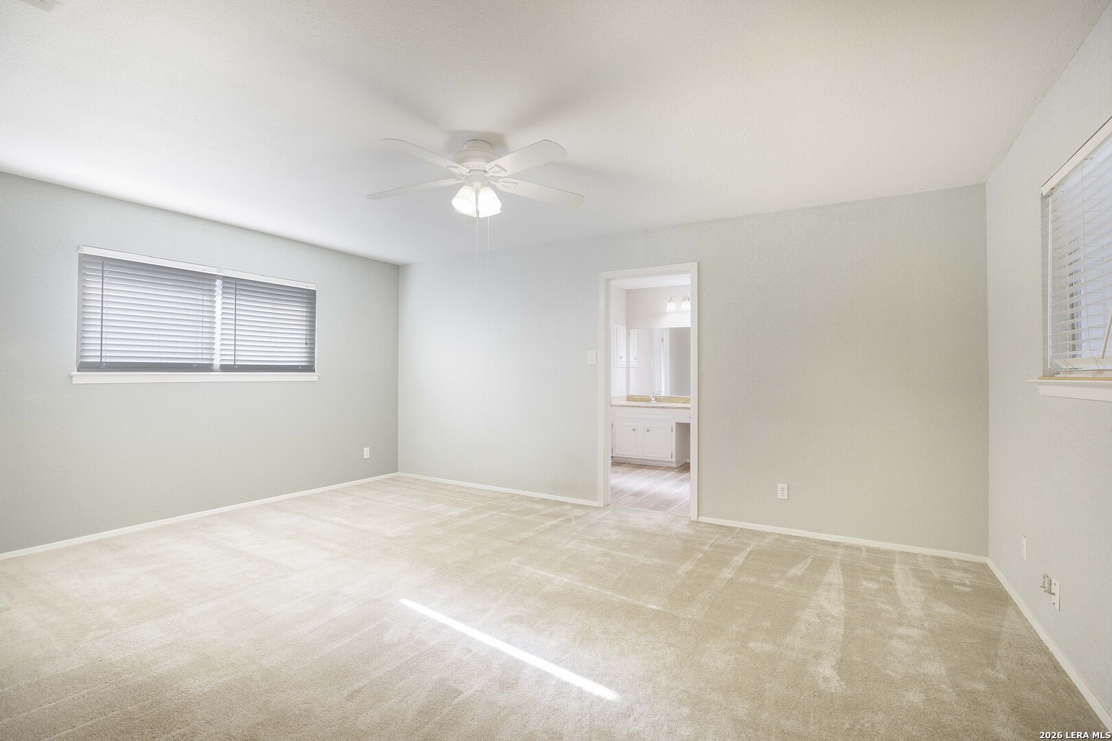 211 Forrest Trail Universal City TX 78148