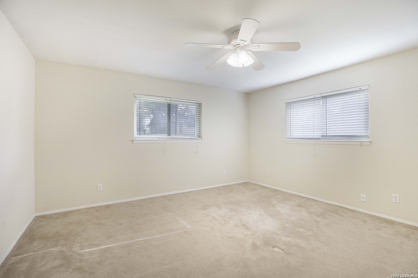 211 Forrest Trail Universal City TX 78148