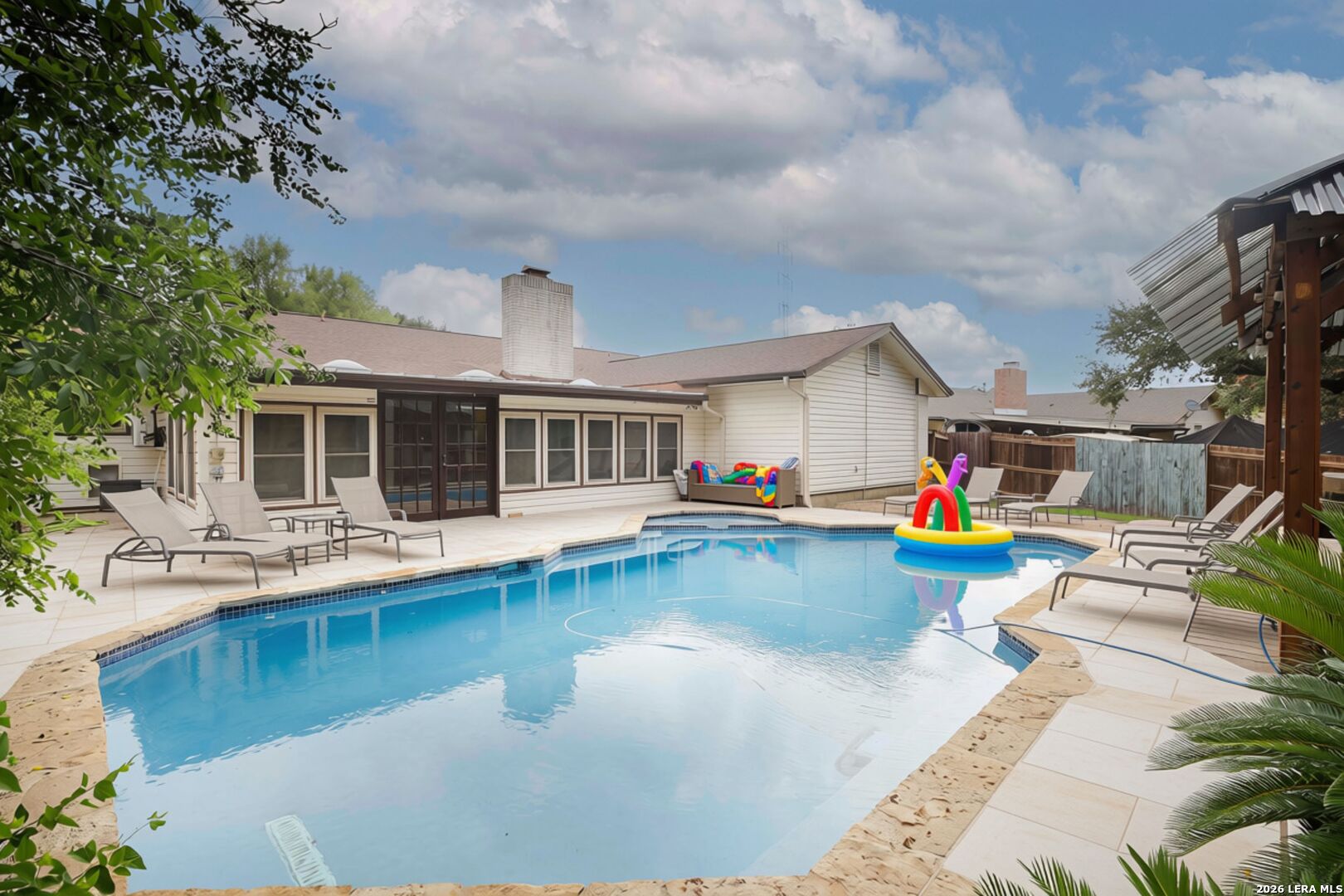 211 Forrest Trail Universal City TX 78148