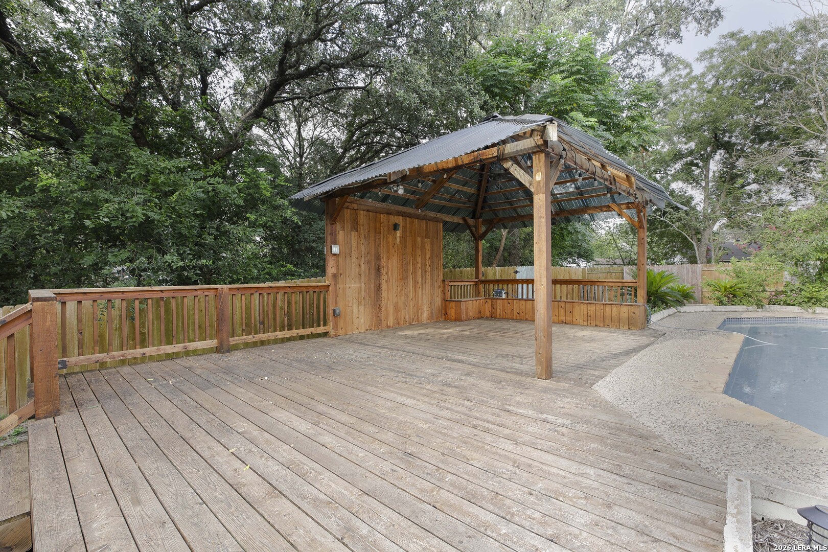 211 Forrest Trail Universal City TX 78148