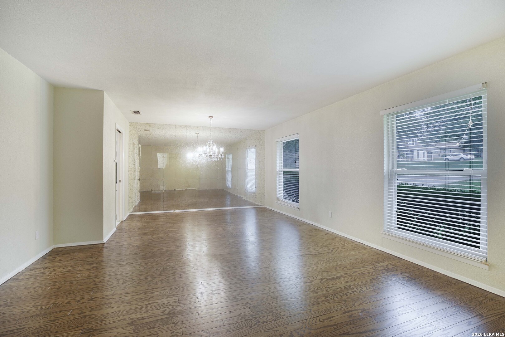 211 Forrest Trail Universal City TX 78148
