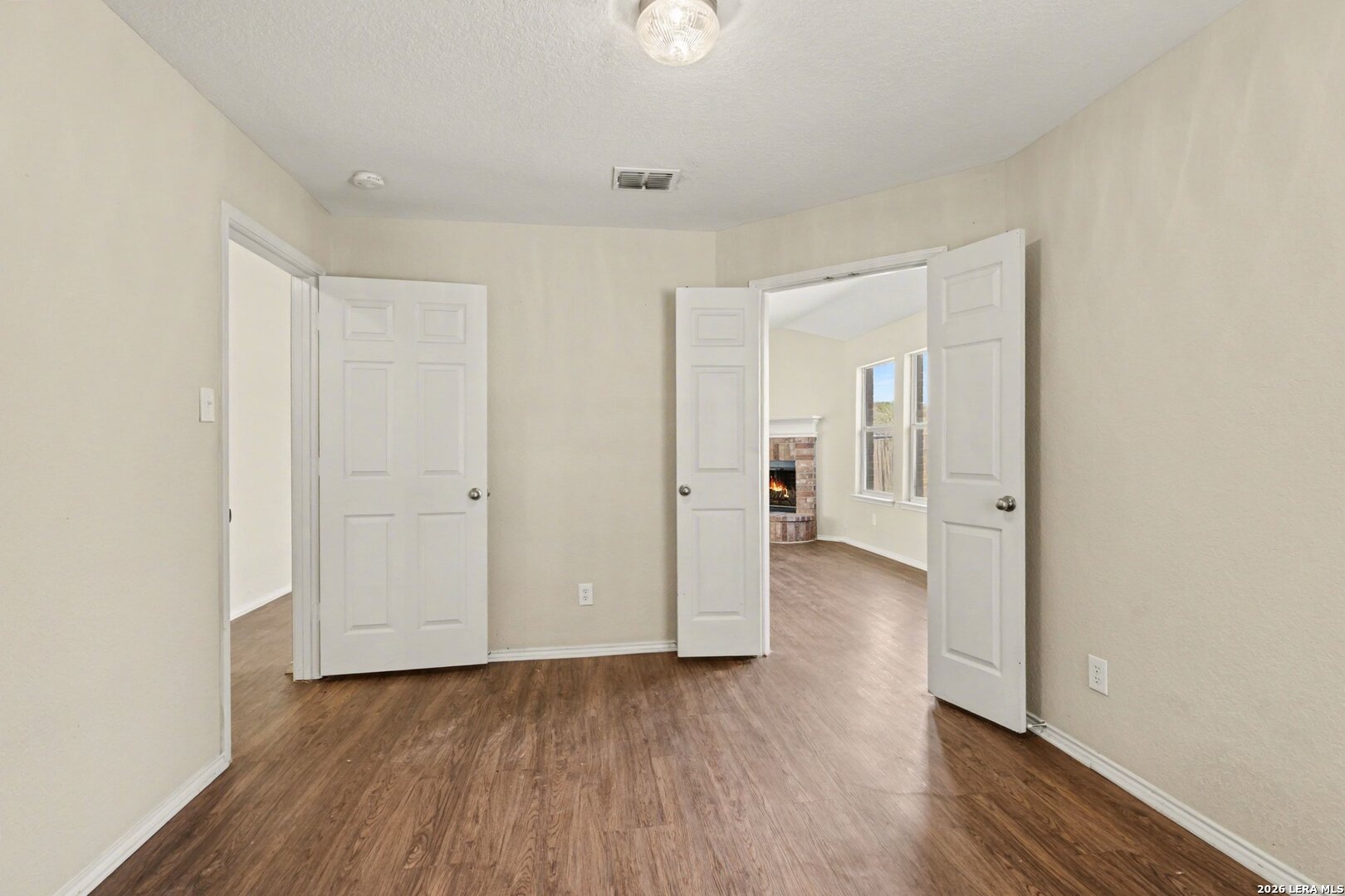 6419 Ithaca Forest San Antonio TX 78239