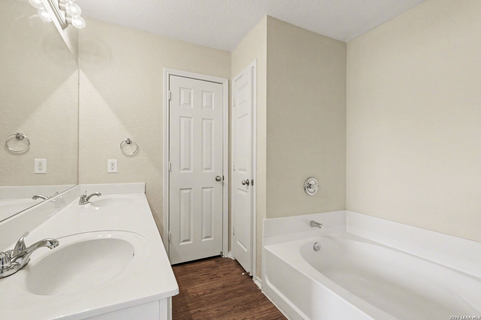 6419 Ithaca Forest San Antonio TX 78239