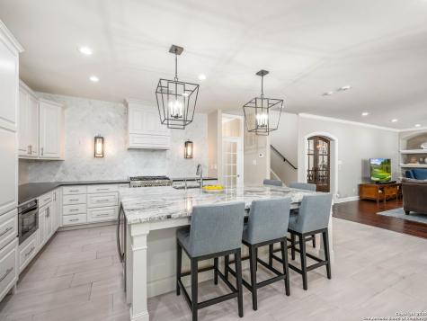 8515 Espanola Drive Helotes TX 78023