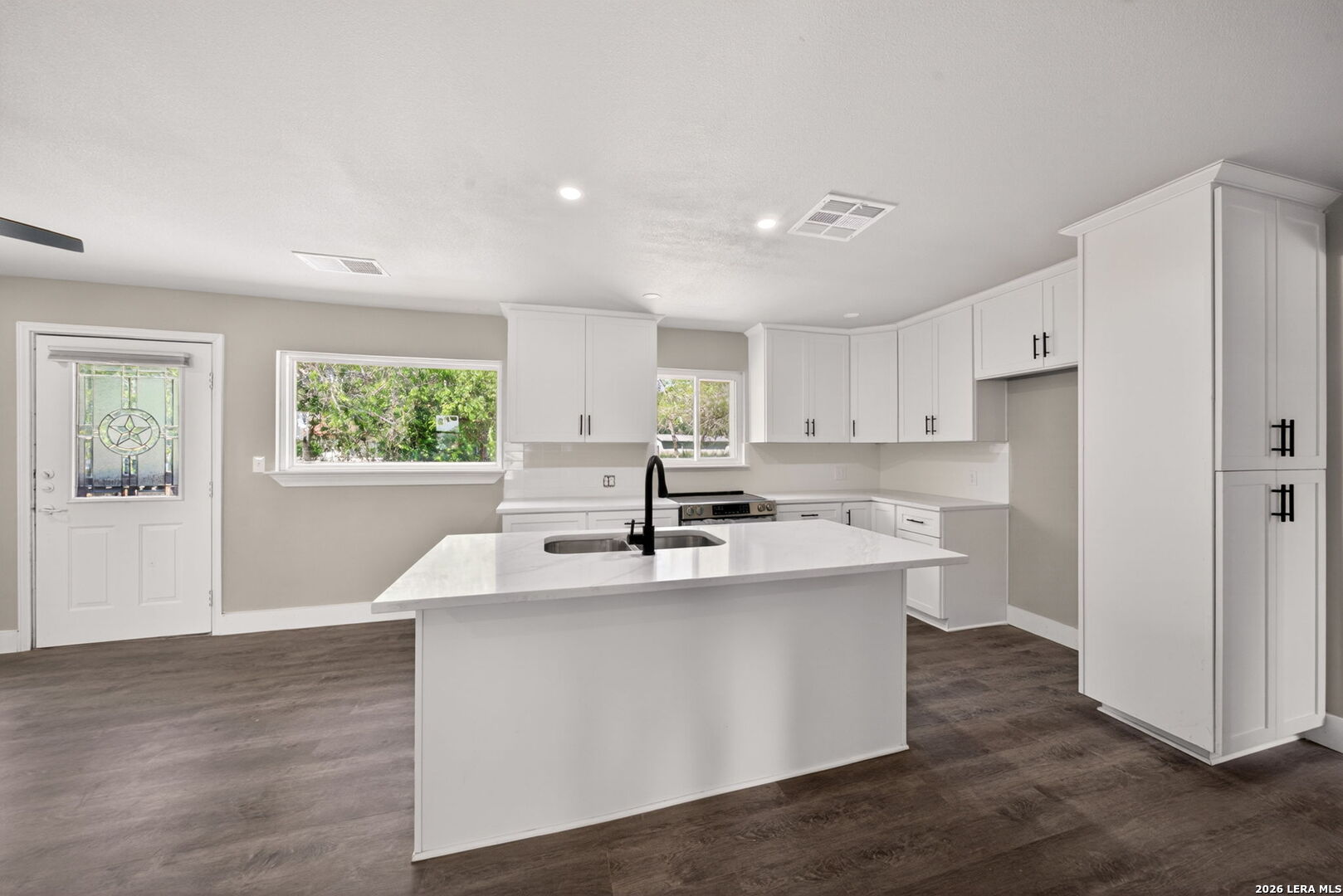 502 Waltom Avenue Jourdanton TX 78026