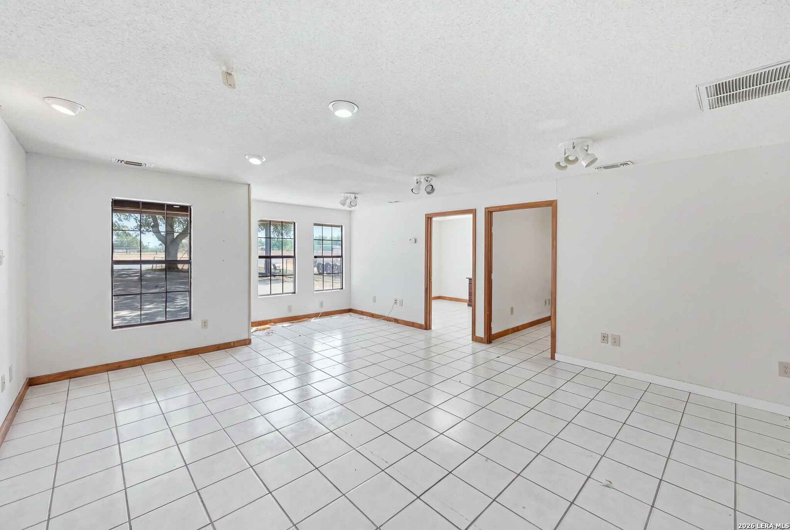7285 Us Highway 87 E China Grove TX 78263