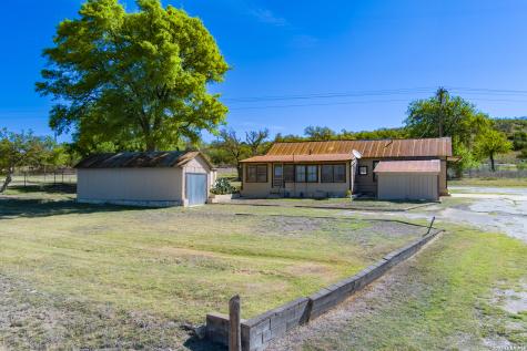 542 Ranch To Market 473 Comfort TX 78013