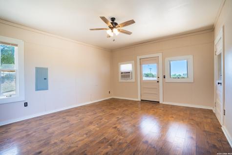 542 Ranch To Market 473 Comfort TX 78013