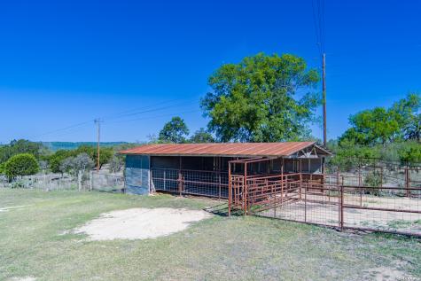 542 Ranch To Market 473 Comfort TX 78013