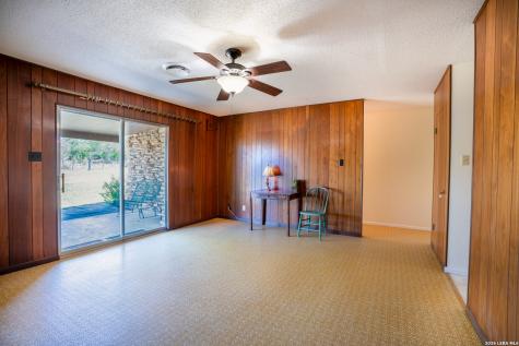 542 Ranch To Market 473 Comfort TX 78013