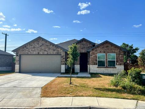 814 Tenby Castle New Braunfels TX 78130