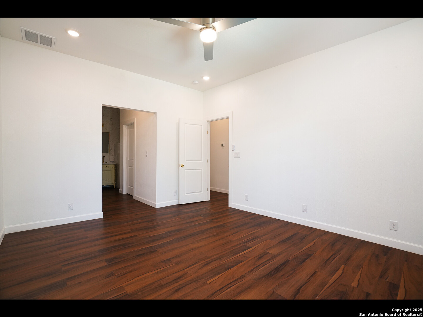 419 N Monumental San Antonio TX 78202
