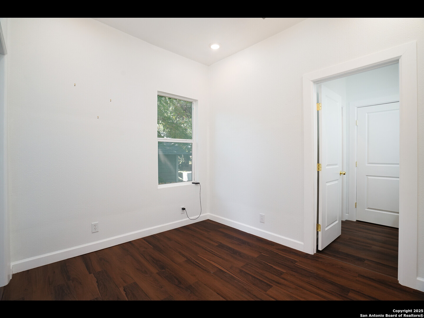 419 N Monumental San Antonio TX 78202