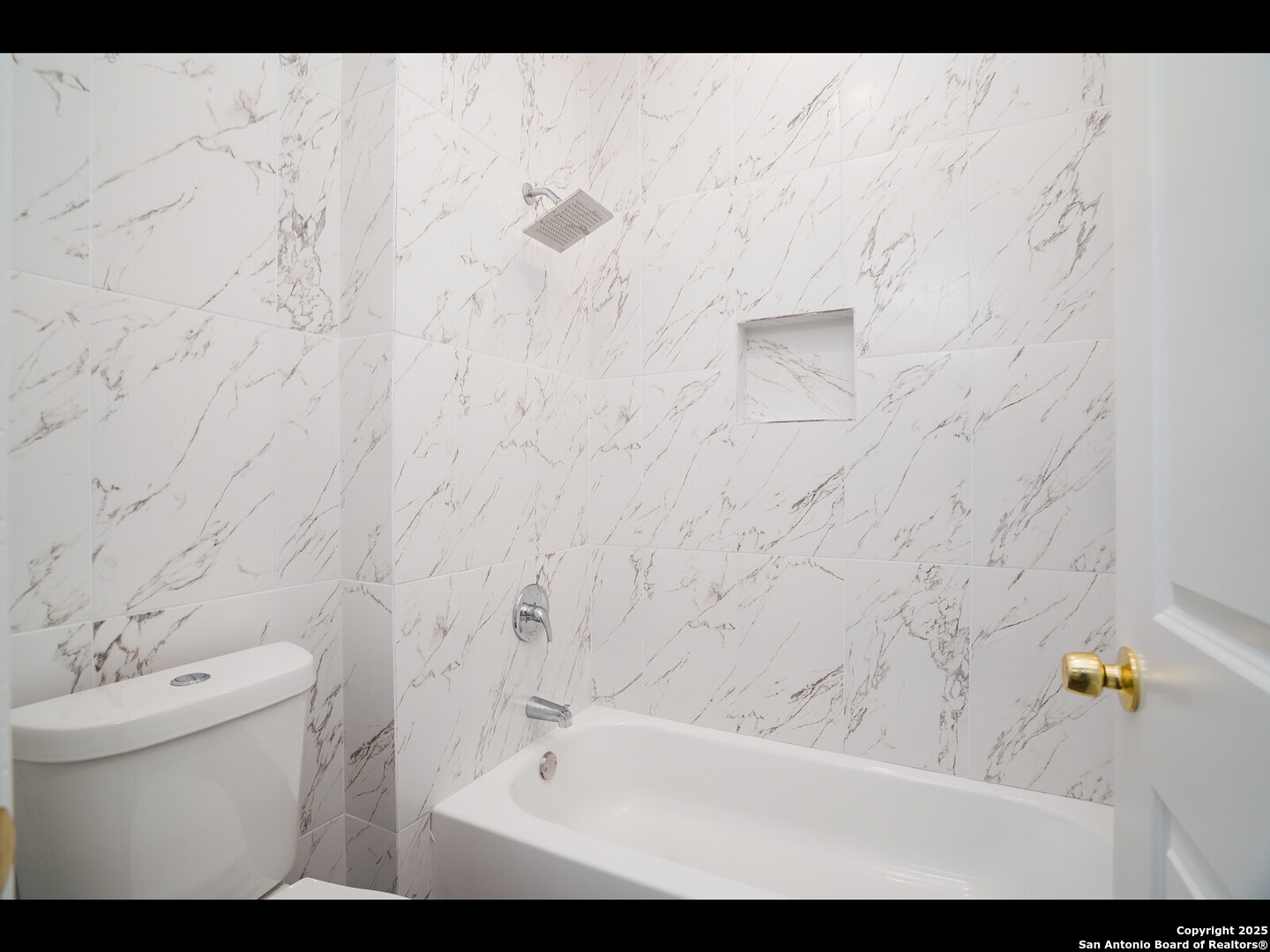 419 N Monumental San Antonio TX 78202