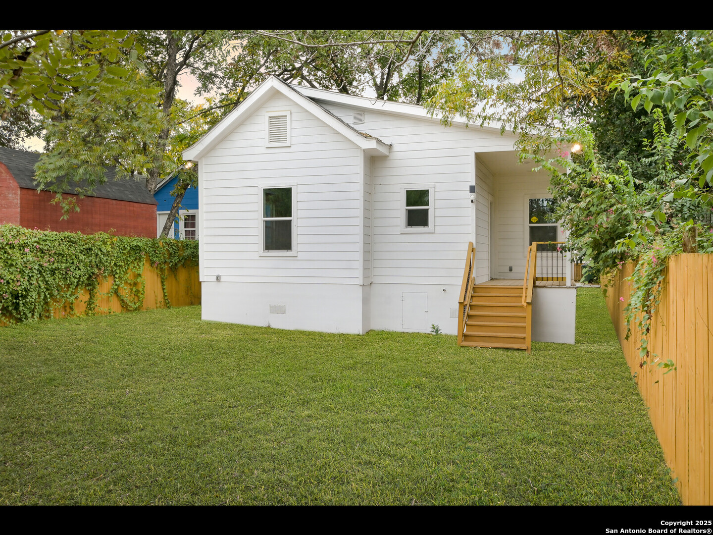 419 N Monumental San Antonio TX 78202