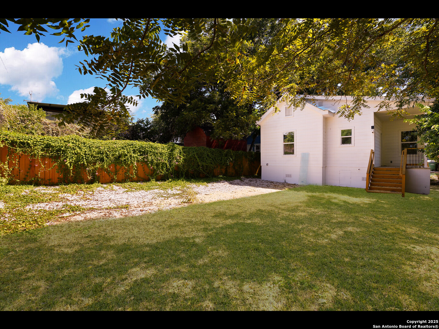419 N Monumental San Antonio TX 78202