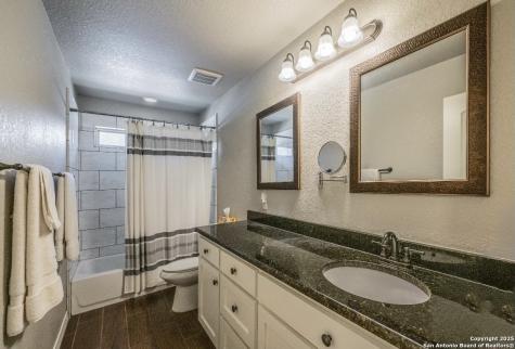 1421 Cottonwood Road Fischer TX 78623