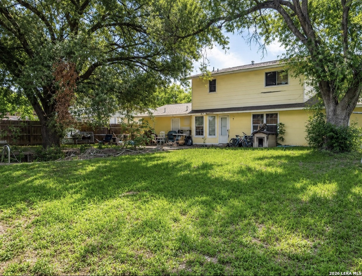 7815 Mountain Forest San Antonio TX 78239