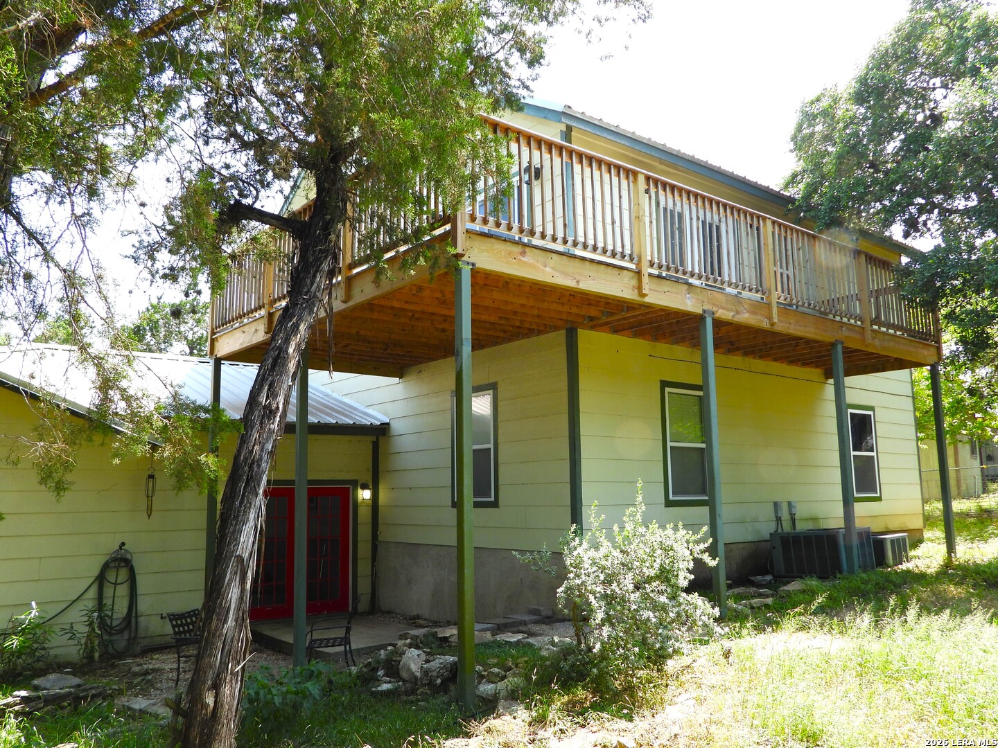 155 Scenic Circle Lakehills TX 78063