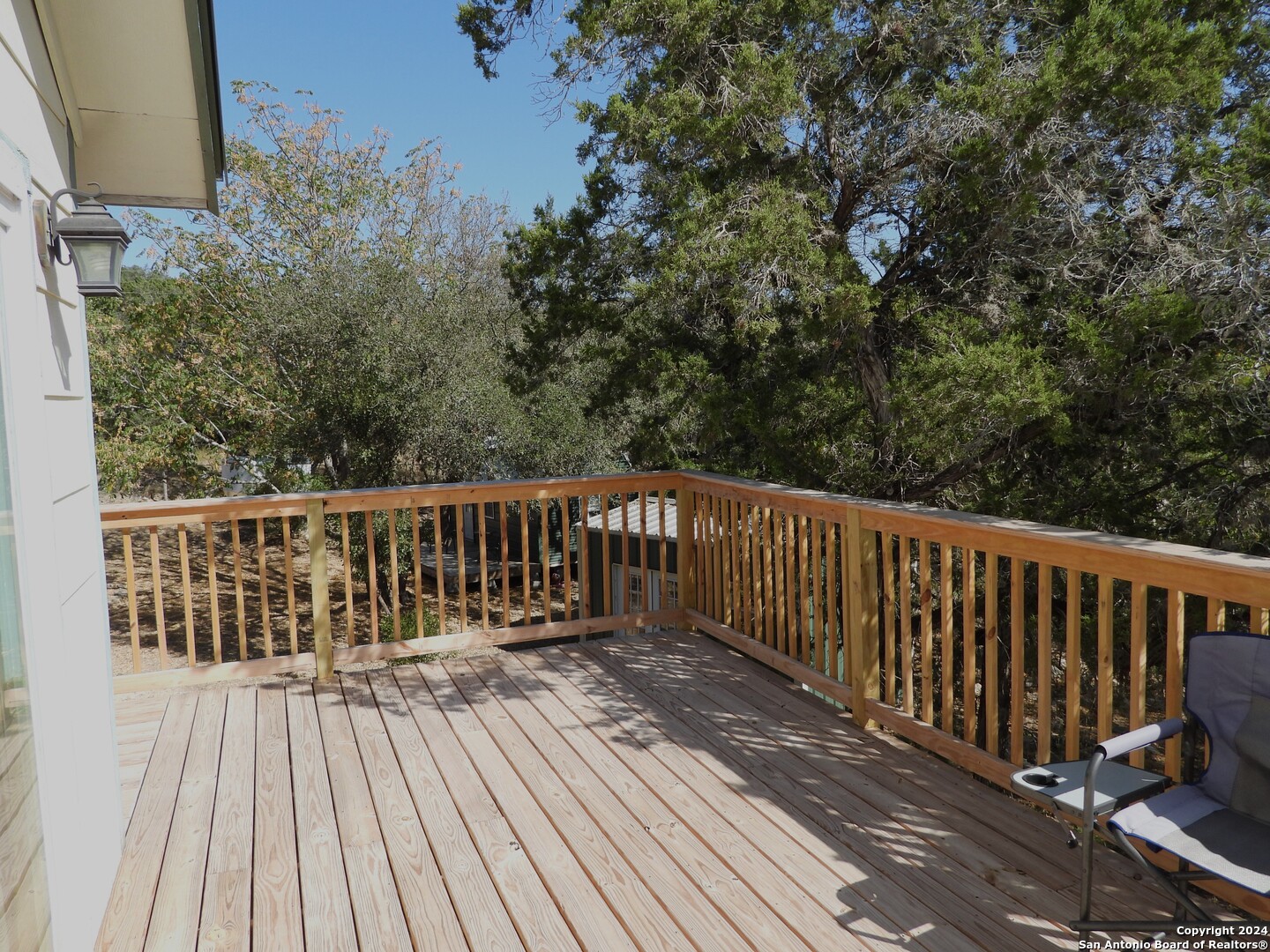 155 Scenic Circle Lakehills TX 78063