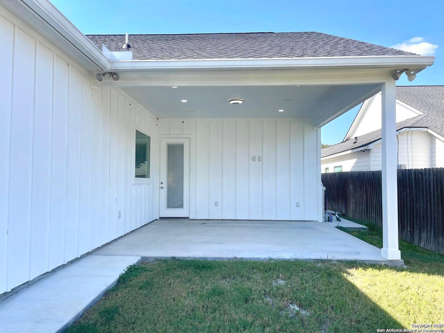 97 Berwick Victoria TX 77904