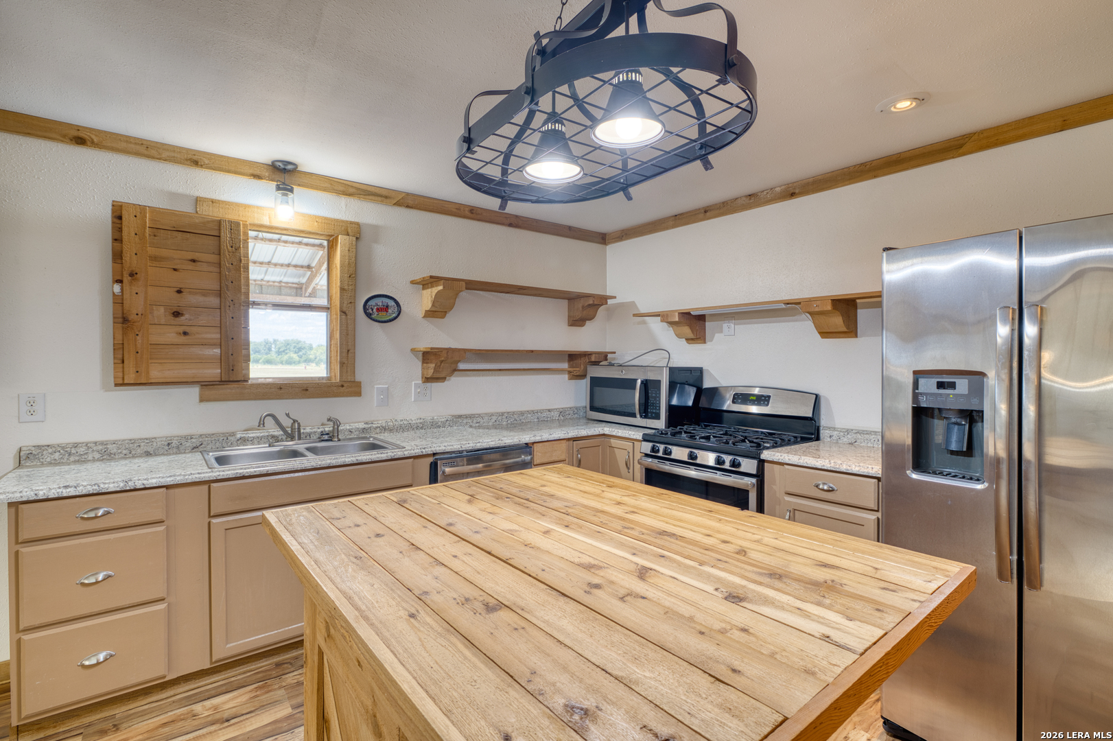 323 Buckskin Trail Bandera TX 78003