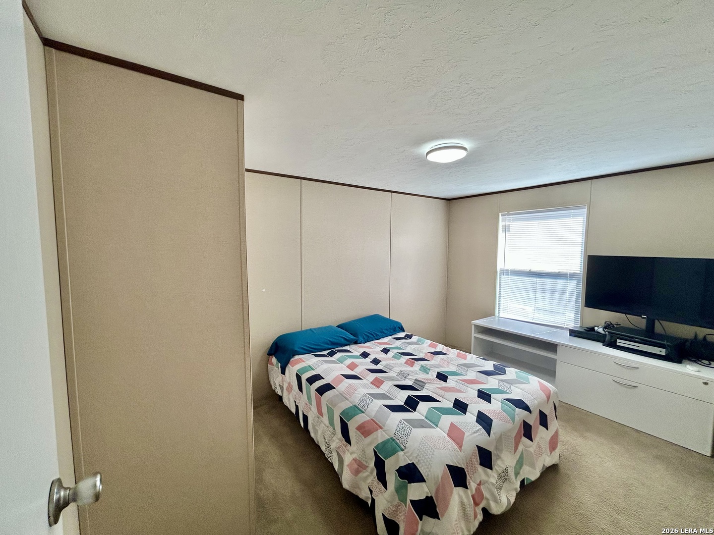 115 E 4th Street Natalia TX 78059