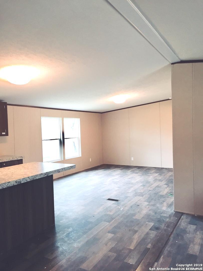 115 E 4th Street Natalia TX 78059