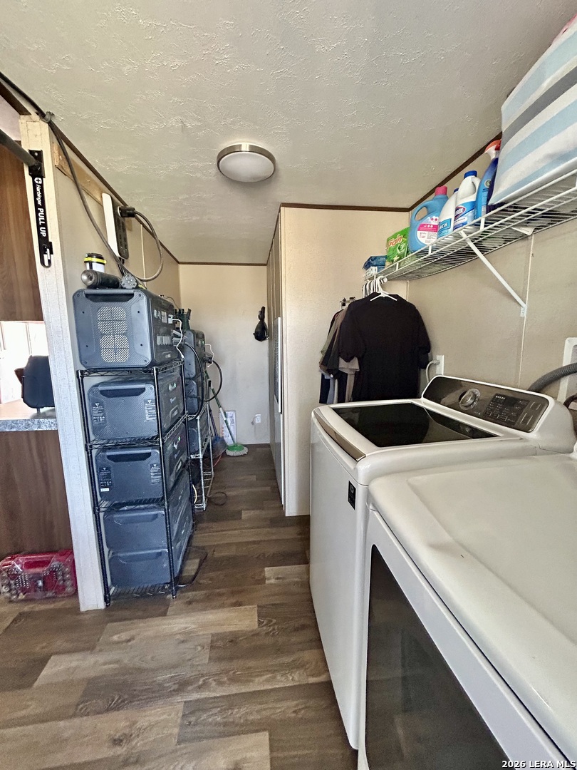 115 E 4th Street Natalia TX 78059